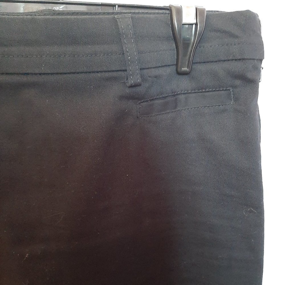 Skirt - Picture 3 of 7